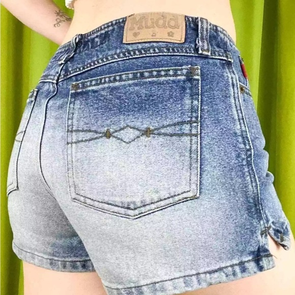 Mudd ❤️ Y2K size 9 Women's Blue Denim Shorts - Picture 3 of 11